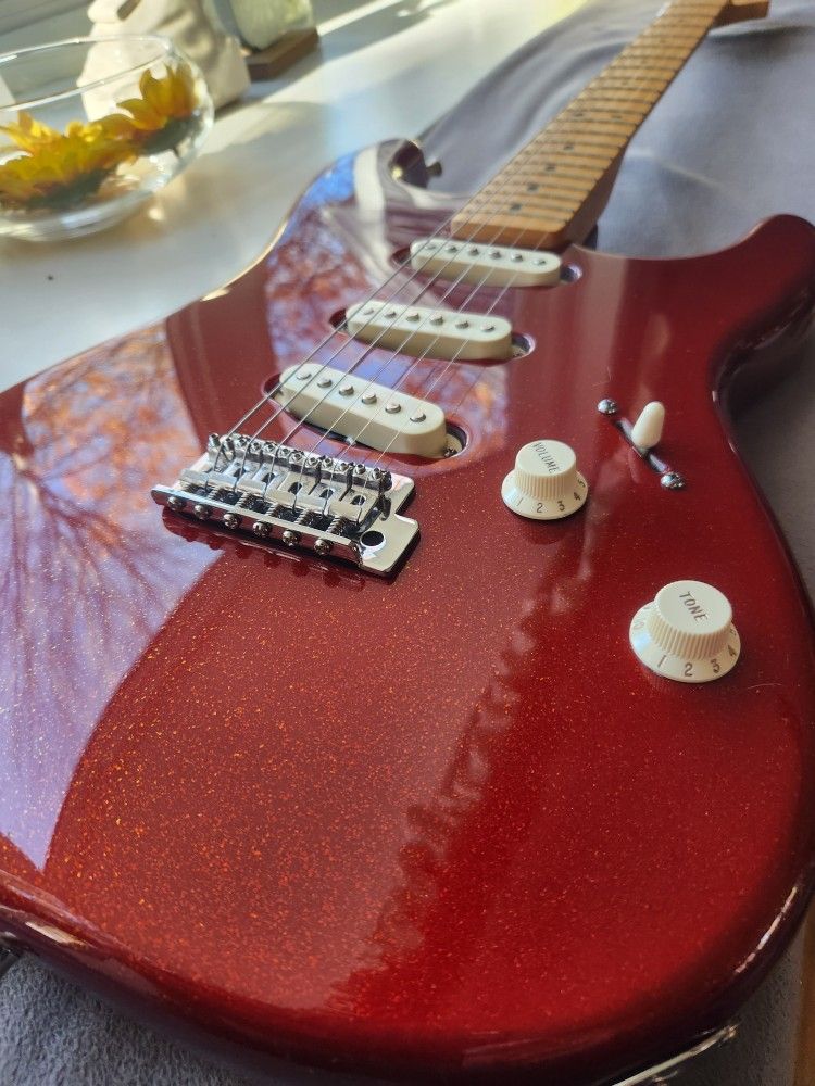 😳LOCAL PRICE DROP🗣 Mint Rare 60TH Ann FSR Stratocaster