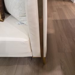 Sofa Ivory Leather 