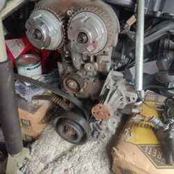 2013 Ford Fiesta Engine Part Out