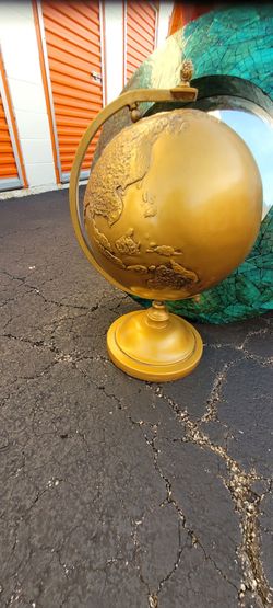 vintage globe