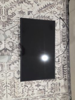 Toshiba 32" LCD TV