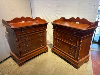 LEXINGTON Vestiges Of The Past Rustic 4-Drawer Nightstand (Set of 2)