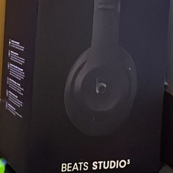 Beats Studio 3s Bought Full Price At Best Buy Reasonable Offers Only