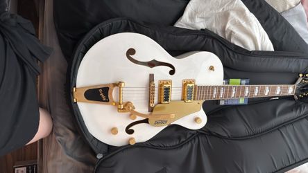 Gretsch electronic guitar