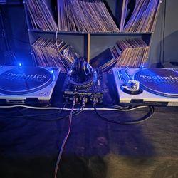 Technics 1200 Turntables MK2 