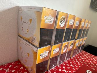 Pokemon 30th anniversary ETB elite trainer box