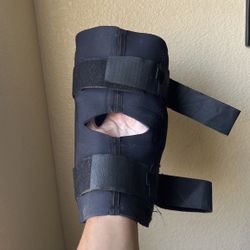 Knee Brace