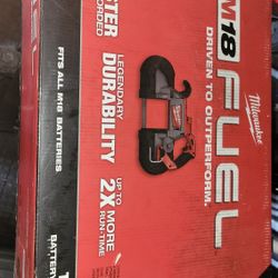 Milwaukee M18 Fuel Deep Cut Bandsaw   