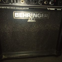 Behringer Guitar Amp 15 Watt