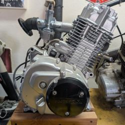 1985 Honda,  200 TRX Engine 