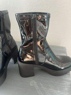 Botas