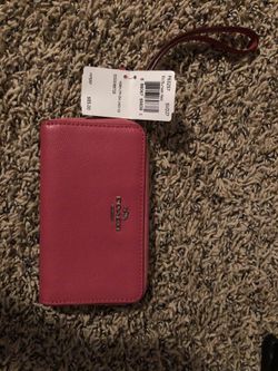 Coach wristlet new