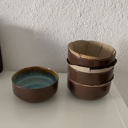  Crafted Glazed Bowls