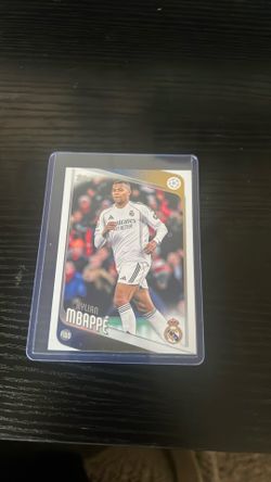KYLIAN MBAPPE BASE CARD
