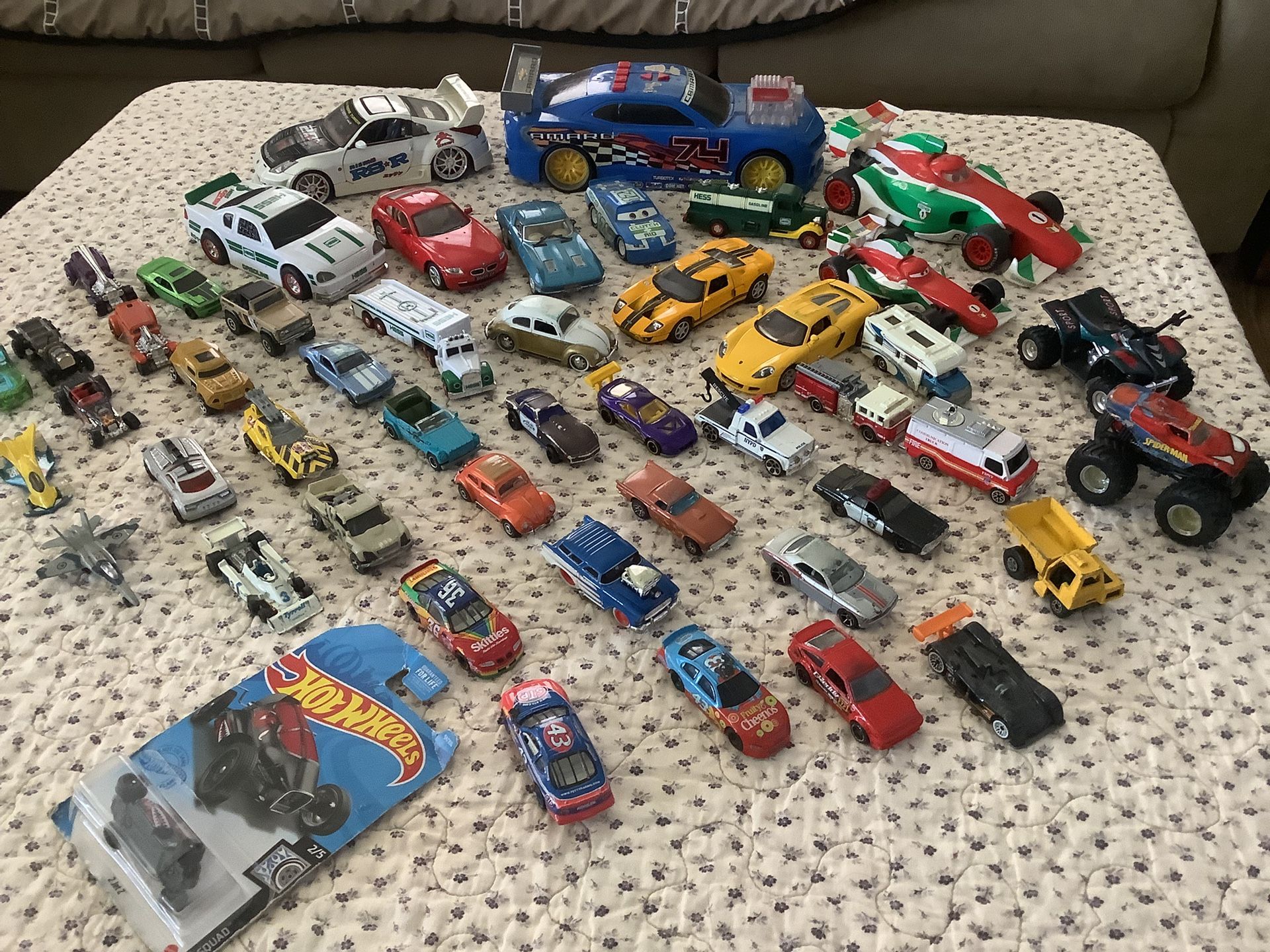 40 Die Cast Cars