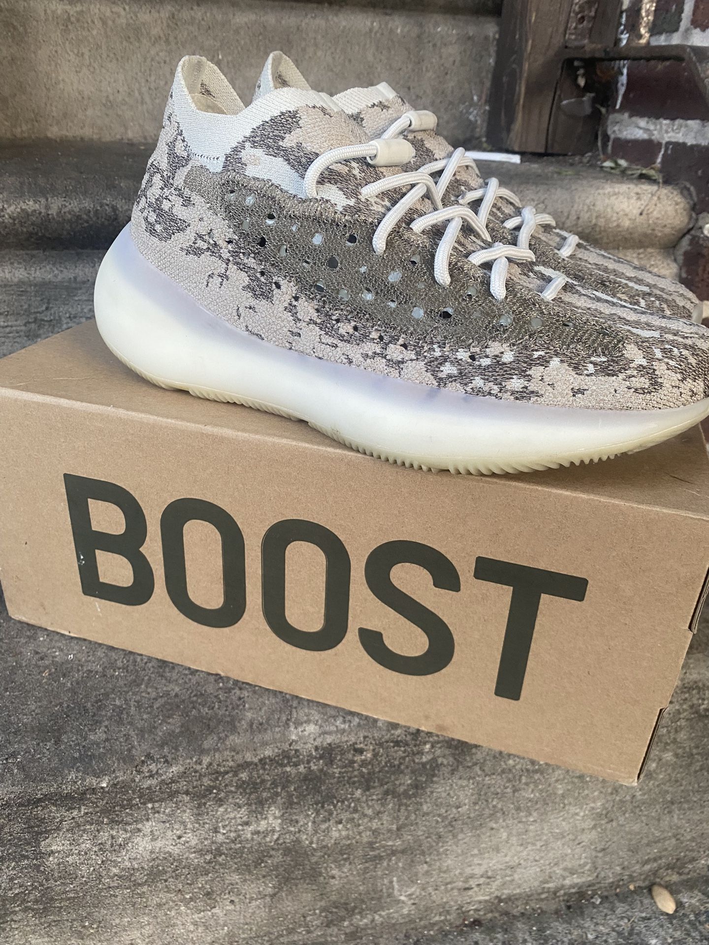Yeezy boost 380 gz0473