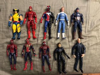 Marvel legends Lot 10 figures $270