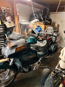 Time capsule alert  96 goldwing