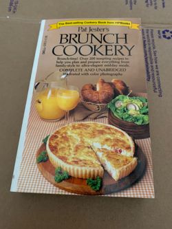 1979 Brunch Cookery Cook book