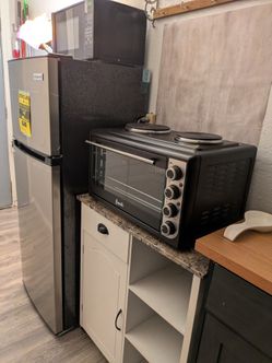 One  Bedroom Apartment 