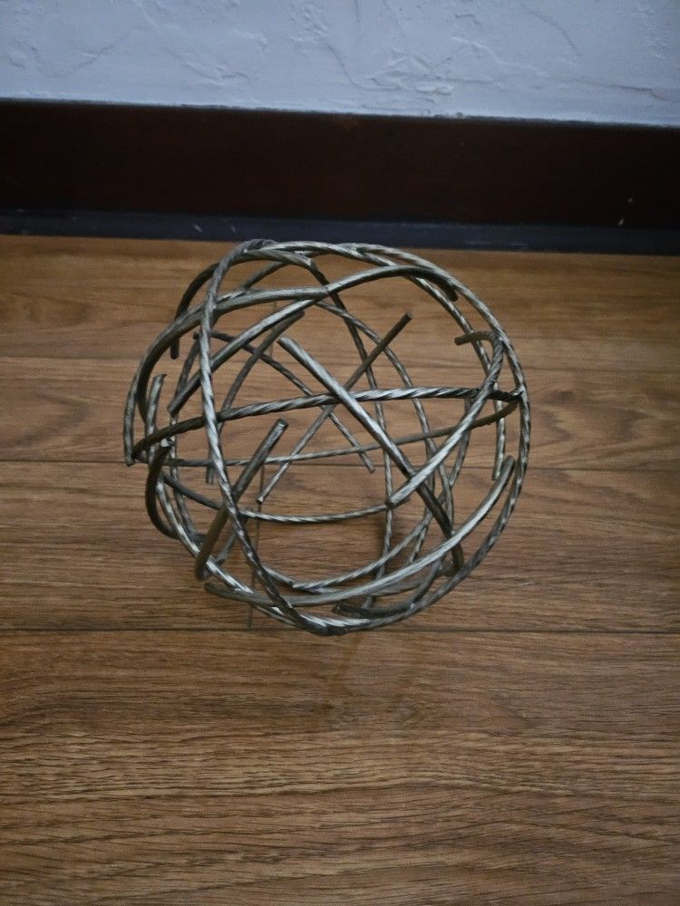 Golden Metalic Sphere Decor