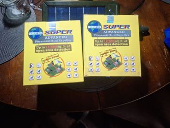 Ultrasonic bird repeller