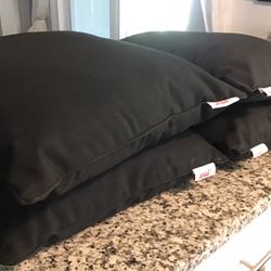  LEPOUF NEW CUSHIONS CORONA STYLE. WITH ZIPPER TO REMOVE . SET OF 4 . 