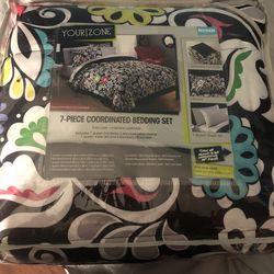 7 Piece Bedding Set