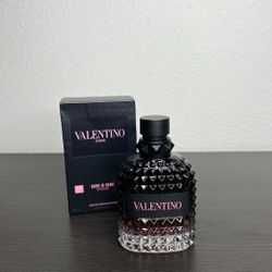 Valentino Born In Roma Intense 