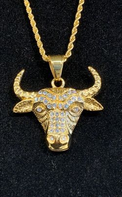 Brand New Stainless Steel Chain & Charm Combo Set (it will note Fade)