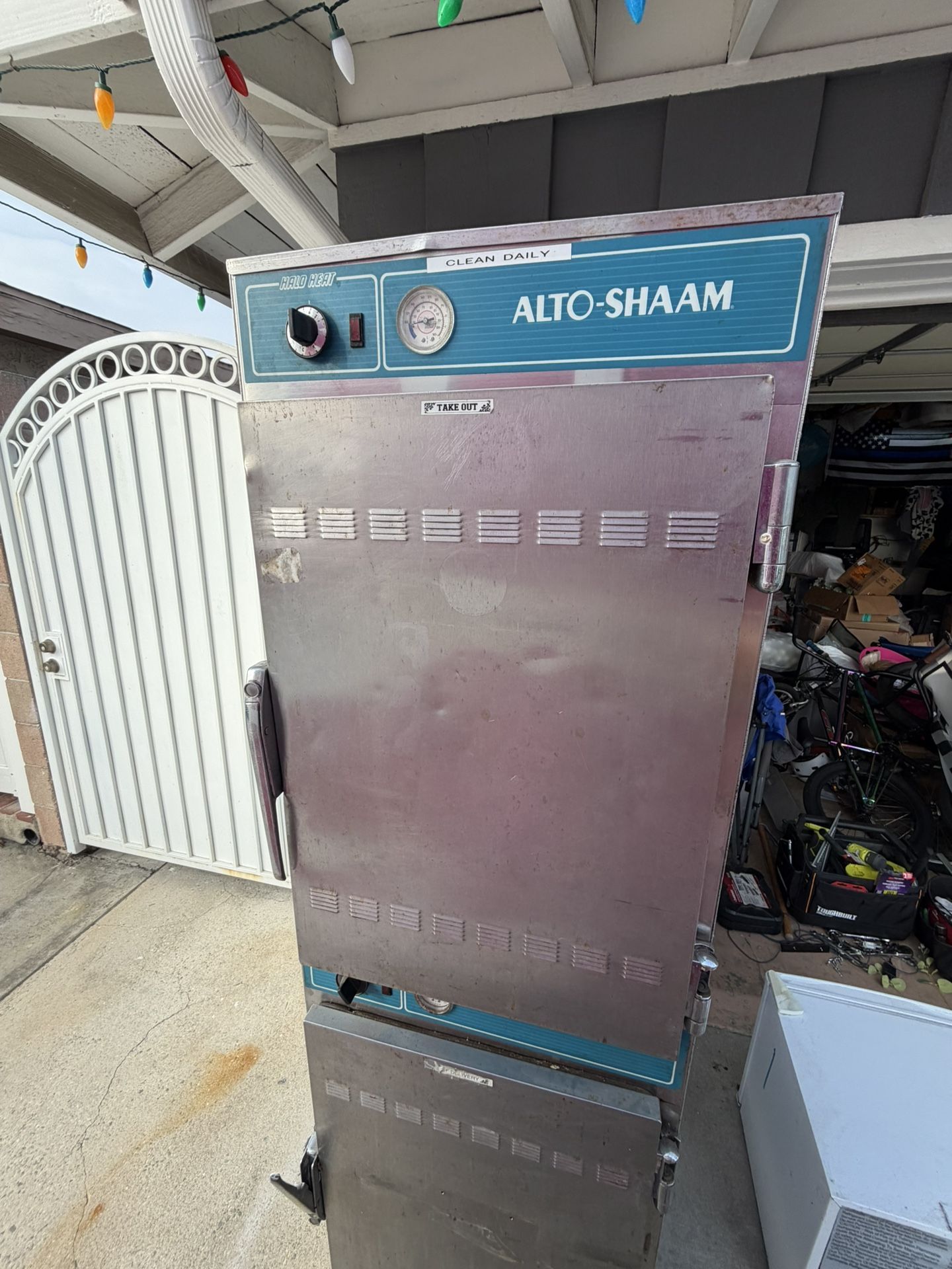 Commercial Alto-Shaam Halo Heat holding/warming cabinet