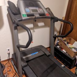Pro-form XP 650E Treadmill