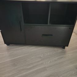 File Cabinet With Shelves And Wheels