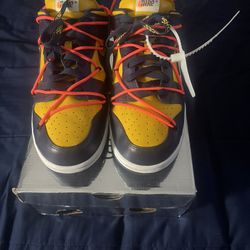 Nike Dunks University Gold