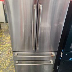 Cafe Professional Series 36 Inch 4 Door Refrigerator 28.7 Cu Ft CGE29DP2TS1