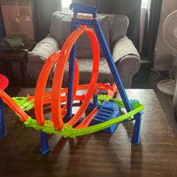 Hot Wheels Track