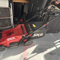 Very Nice Self Propelled Lawn Mower