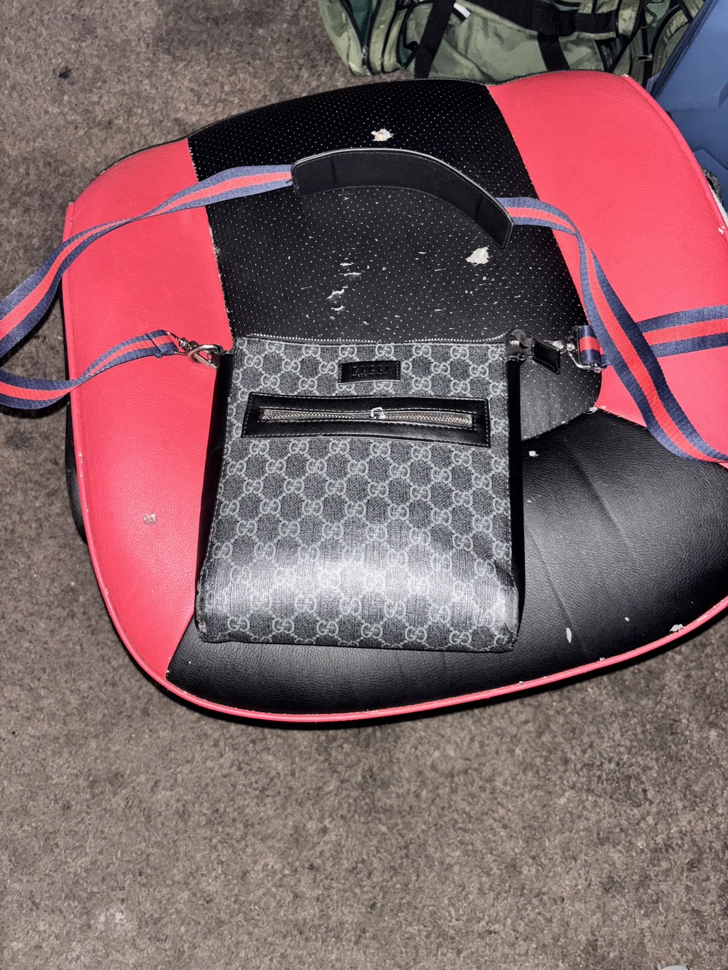 Gucci Messenger Bag