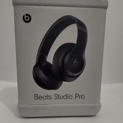 Beats Studio Pro - Wireless Bluetooth Noise Cancelling Headphones 