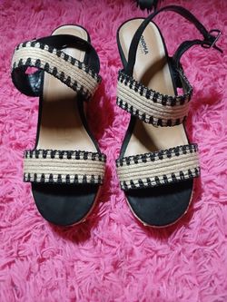 Black & Tan Wedges