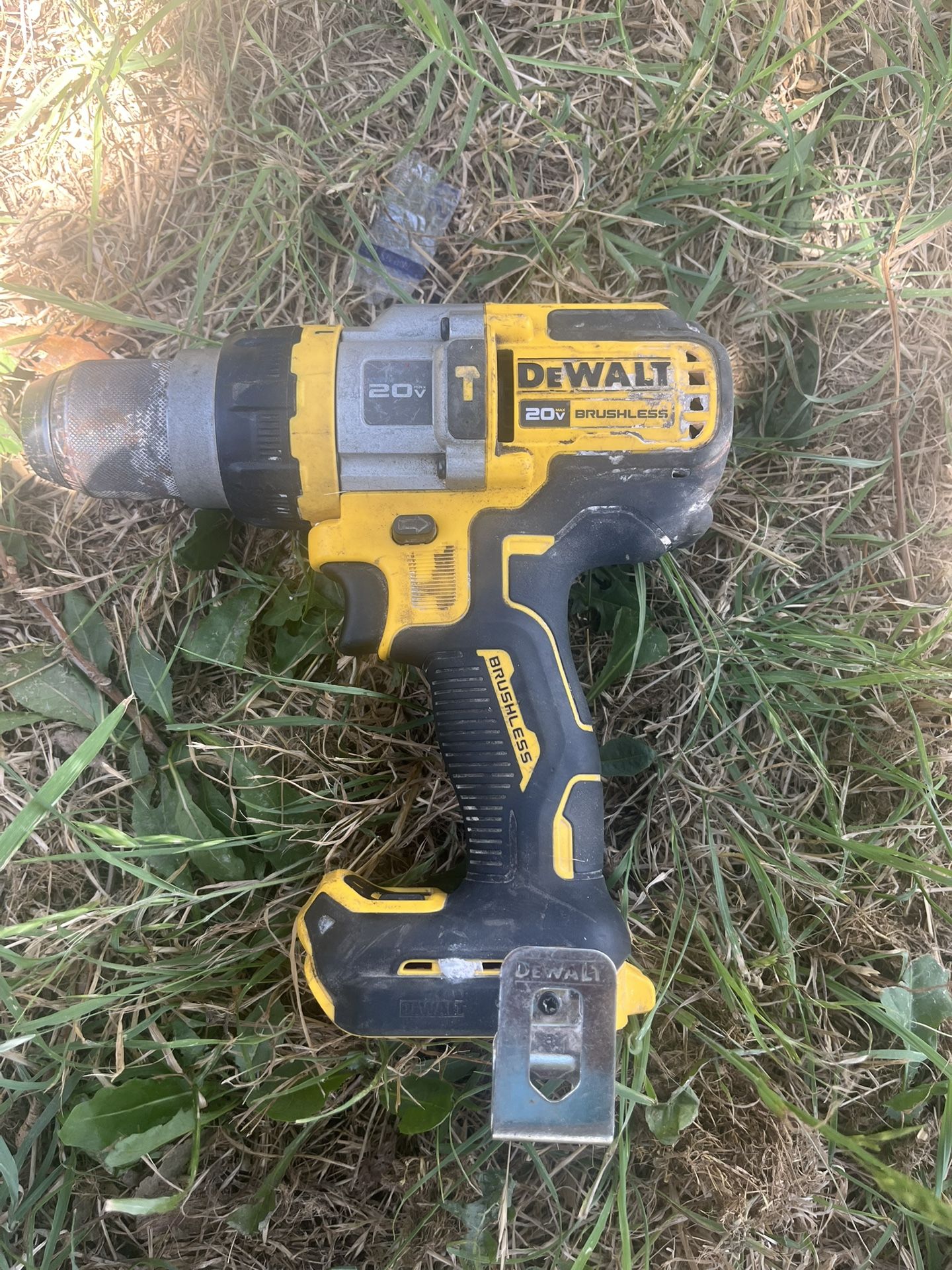 dewalt drill XR taladro muy bueno 3 velocidadez