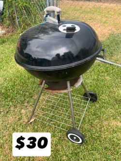 Barbecue pit