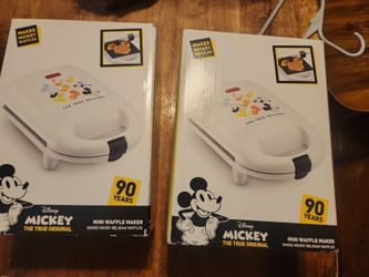Mickey waffle makers