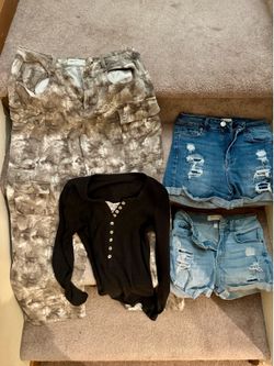 Juniors Medium size 7 lot