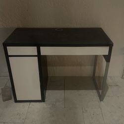 Desk - Work Table IKEA  FREE !!! 