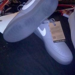 Nike Grey Size 11