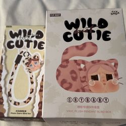 Crybaby Wild but Cutie Pedant + Phone Charm Bundle (Camo)