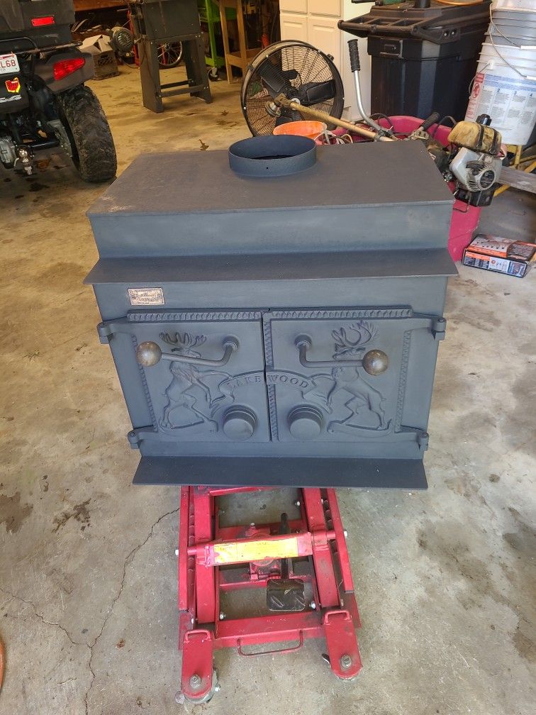 Lakewood Wood Stove
