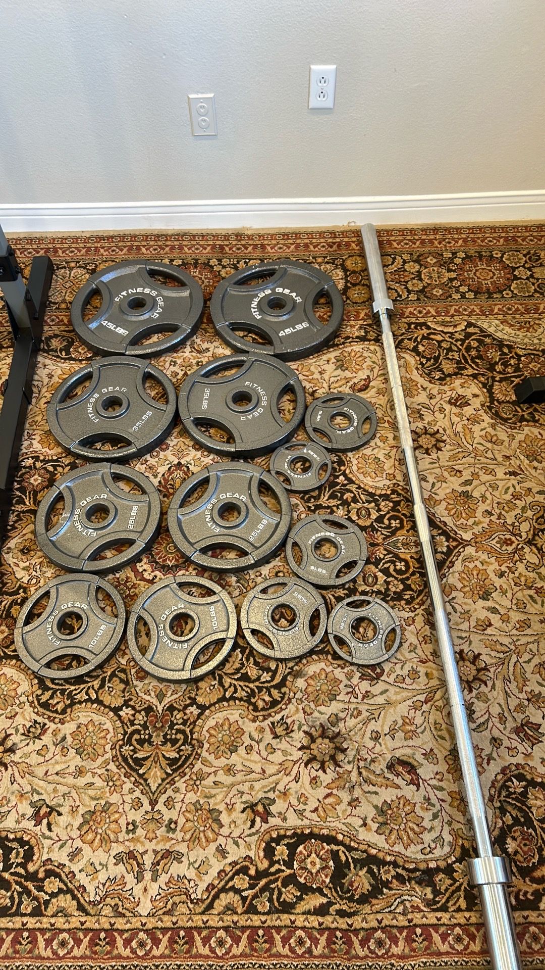 Weight set with barbell