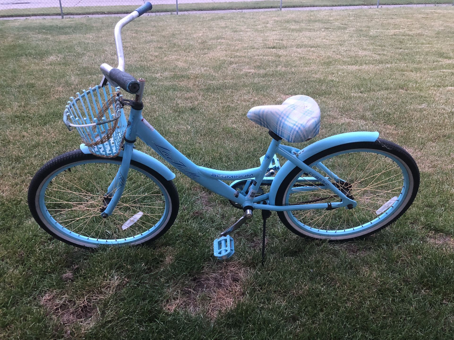 Aluminum Girl Bike Size 24